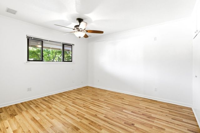 5532 Manzanita Ave, Carmichael, CA 95608