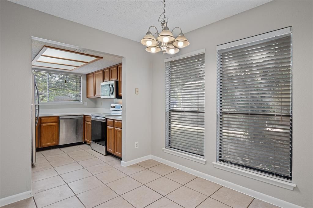 13357 Water Oak LN B, Austin, TX 78729