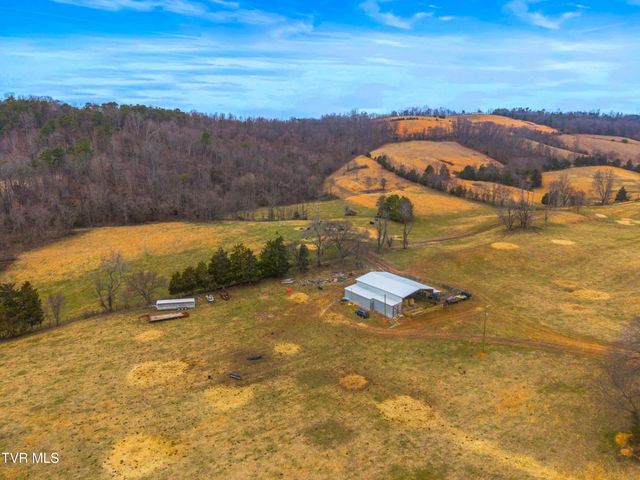 612 Grassy Valley Road, Whitesburg, TN 37891