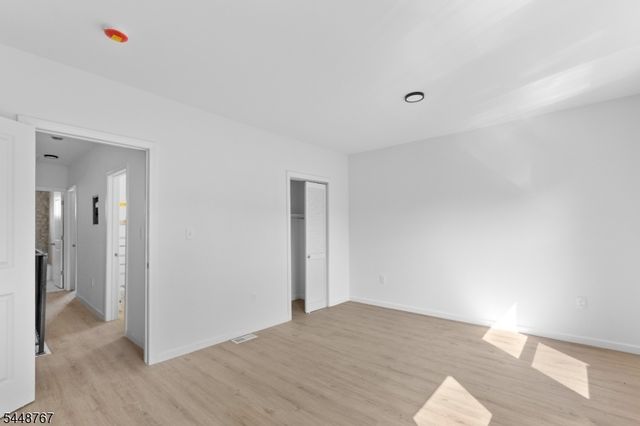 43 Cortland St, Newark City, NJ 07105