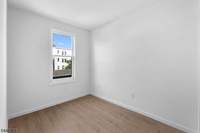 43 Cortland St, Newark City, NJ 07105