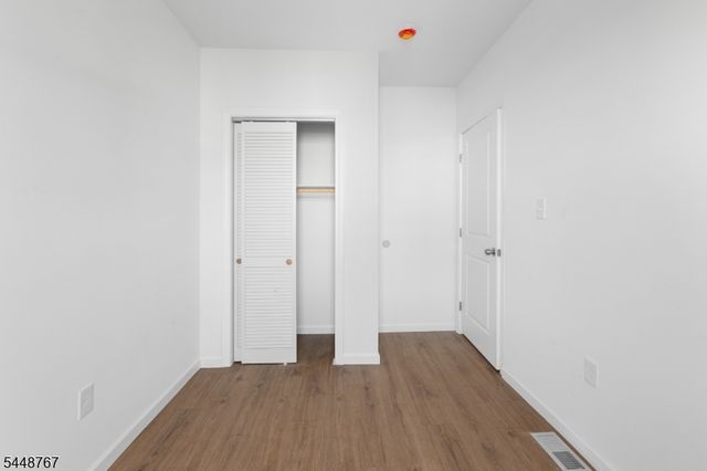 43 Cortland St, Newark City, NJ 07105