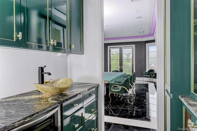 9 Klingher Court, Pomona, NY 10970