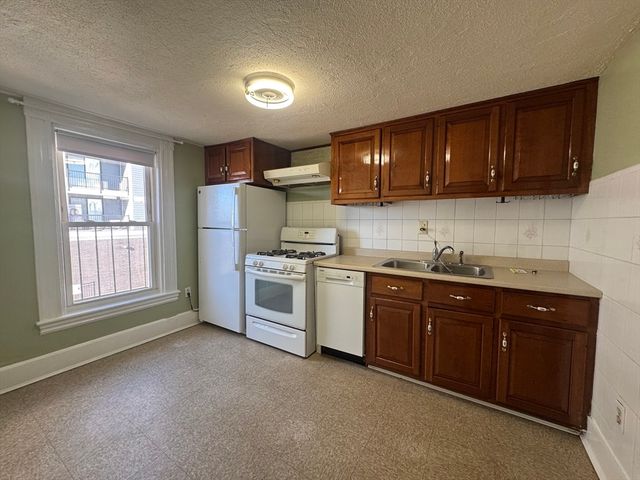 58 Hitchborn Street 2, Boston, MA 02135