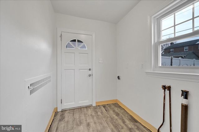 1501 BURMONT, Drexel Hill, PA 19026