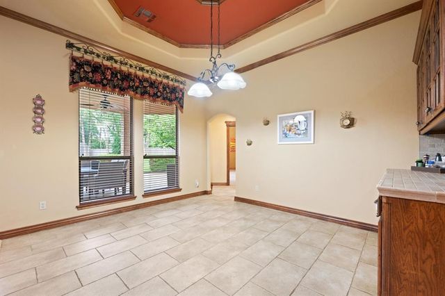 1113 NW 195th Street, Edmond, OK 73012