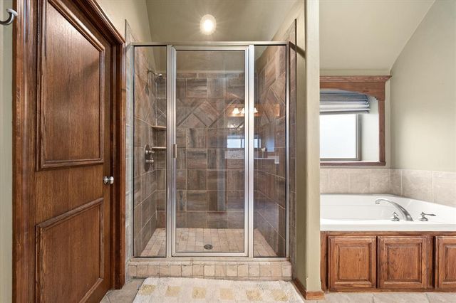 1113 NW 195th Street, Edmond, OK 73012