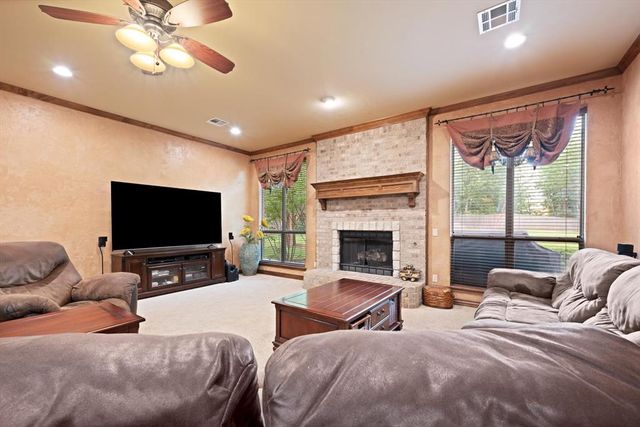 1113 NW 195th Street, Edmond, OK 73012