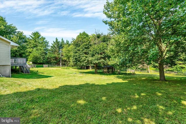 5886 WOODBINE RD, Woodbine, MD 21797