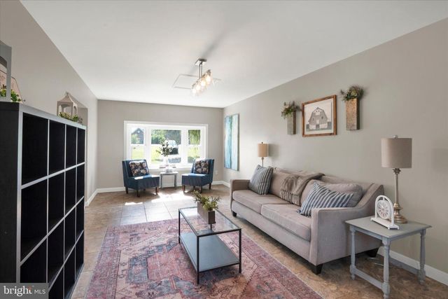 5886 WOODBINE RD, Woodbine, MD 21797