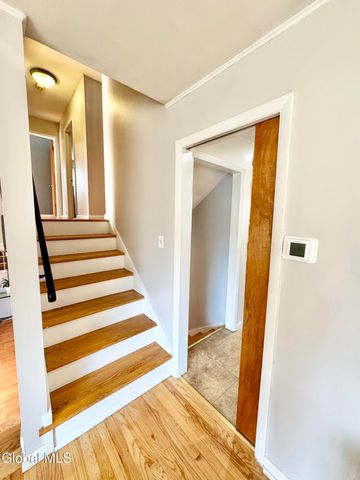 2221 Eastern Parkway, Niskayuna, NY 12309