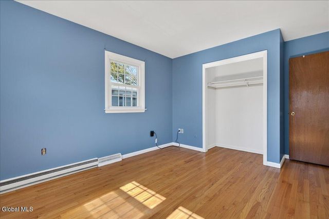 2221 Eastern Parkway, Niskayuna, NY 12309