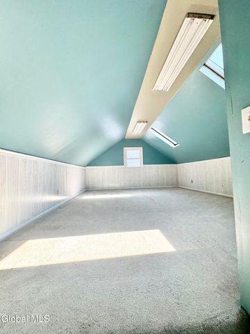 2221 Eastern Parkway, Niskayuna, NY 12309