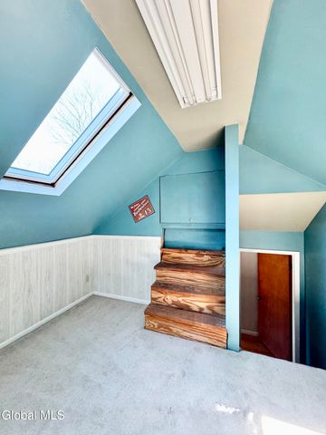 2221 Eastern Parkway, Niskayuna, NY 12309