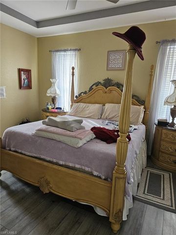 1324 SE 5th PL, Cape Coral, FL 33990