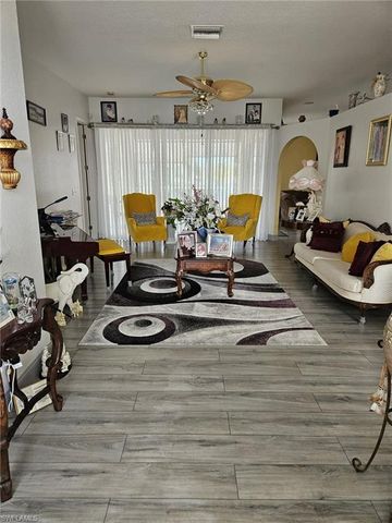 1324 SE 5th PL, Cape Coral, FL 33990