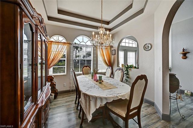 1324 SE 5th PL, Cape Coral, FL 33990