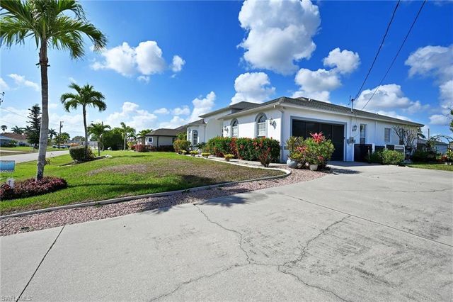 1324 SE 5th PL, Cape Coral, FL 33990