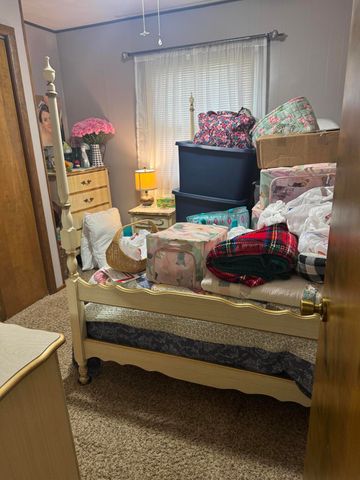 125 E Pennell Street, Bolivar, MO 65613