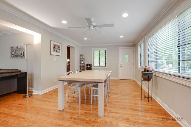 1741 Beverly Place, Highland Park, IL 60035