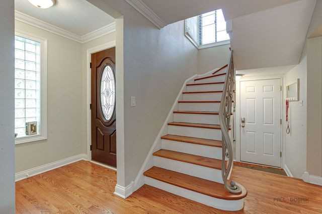1741 Beverly Place, Highland Park, IL 60035