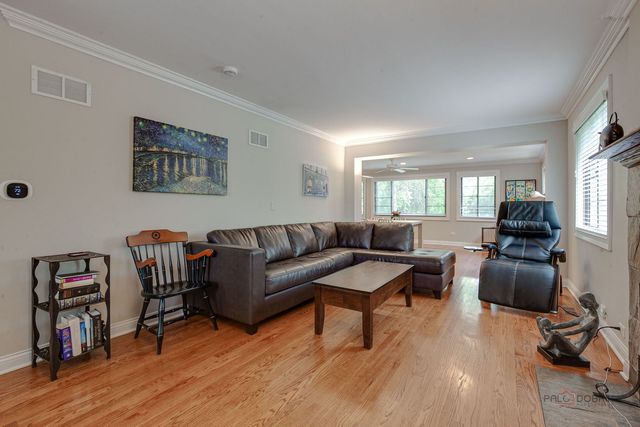 1741 Beverly Place, Highland Park, IL 60035