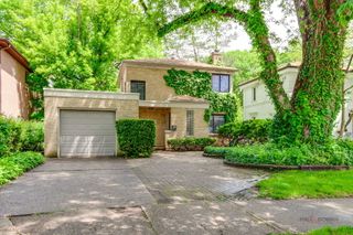 1741 Beverly Place, Highland Park, IL 60035