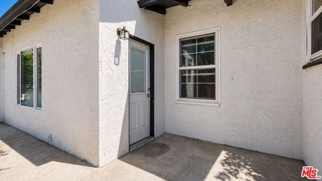 10341 Arminta Street, Sun Valley (los Angeles), CA 91352