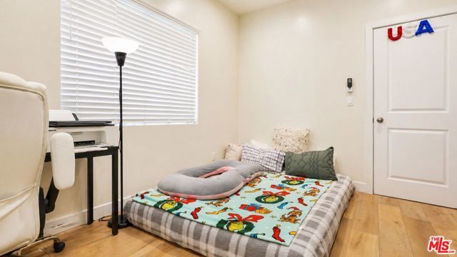 10341 Arminta Street, Sun Valley (los Angeles), CA 91352