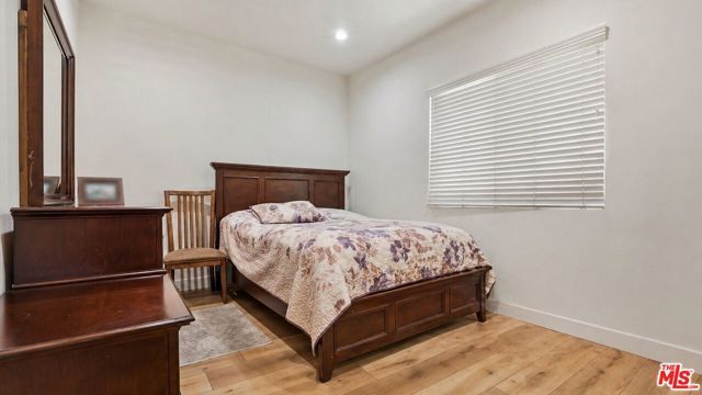 10341 Arminta Street, Sun Valley (los Angeles), CA 91352