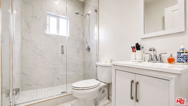 10341 Arminta Street, Sun Valley (los Angeles), CA 91352