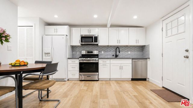 10341 Arminta Street, Sun Valley (los Angeles), CA 91352