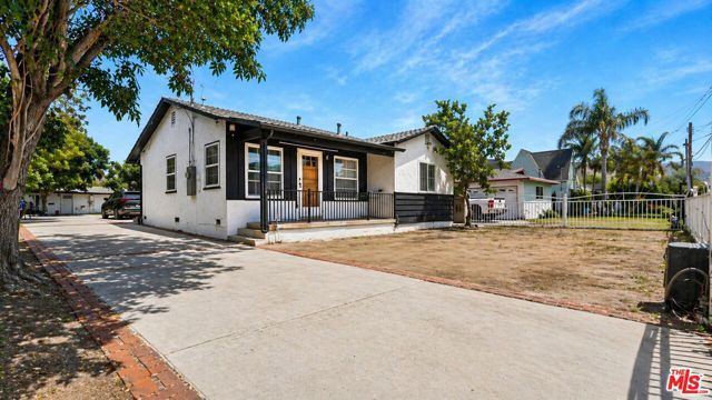 10341 Arminta Street, Sun Valley (los Angeles), CA 91352