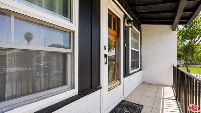 10341 Arminta Street, Sun Valley (los Angeles), CA 91352