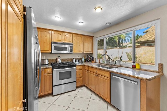 1565 Wedgewood, Upland, CA 91786