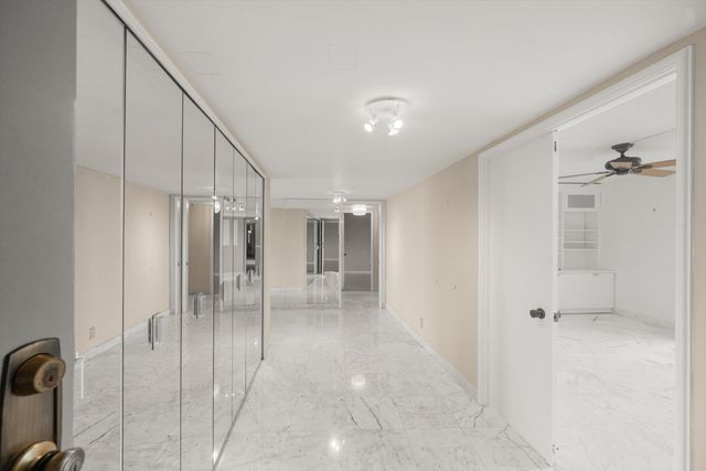 2480 Presidential Way 704, West Palm Beach, FL 33401