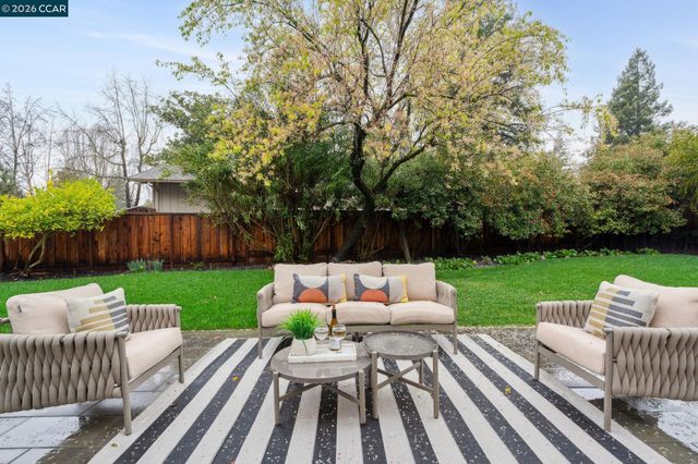 587 Morninghome Rd, Danville, CA 94526