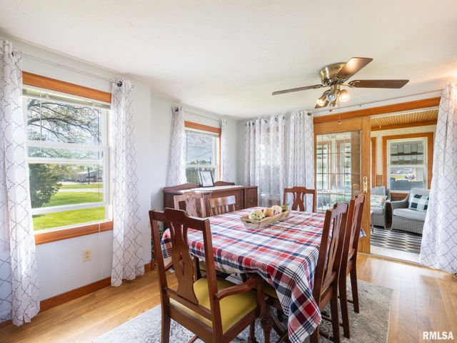 201 N HANNIBAL Street, Tremont, IL 61568