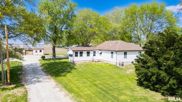 201 N HANNIBAL Street, Tremont, IL 61568