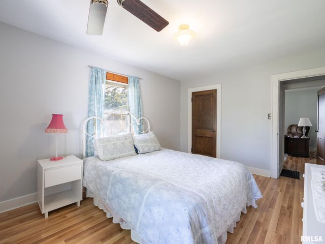 201 N HANNIBAL Street, Tremont, IL 61568