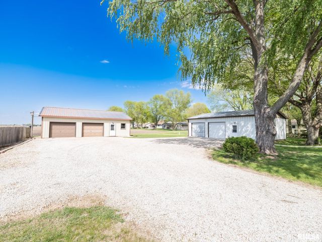 201 N HANNIBAL Street, Tremont, IL 61568