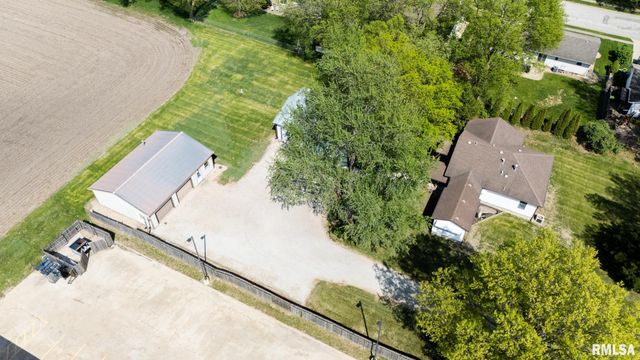 201 N HANNIBAL Street, Tremont, IL 61568