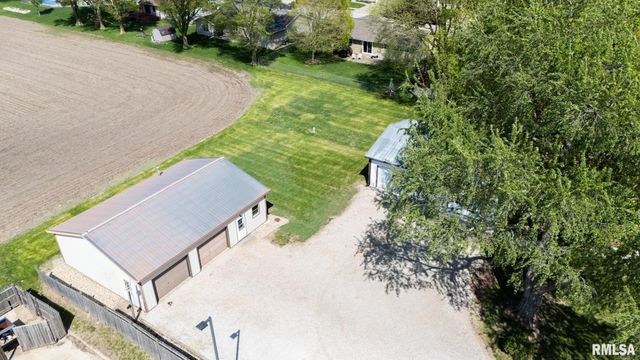 201 N HANNIBAL Street, Tremont, IL 61568