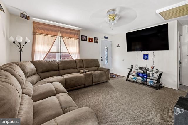 41 DOGWOOD DR, Baltimore, MD 21220