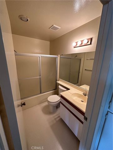 420 Milford Street, Glendale, CA 91203