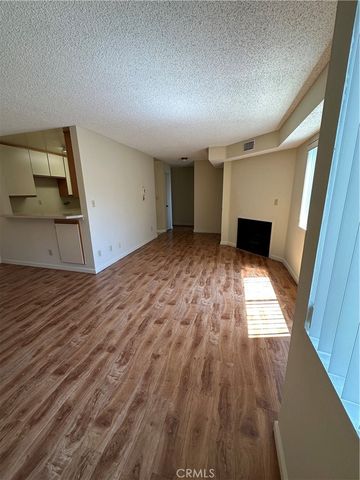 420 Milford Street, Glendale, CA 91203