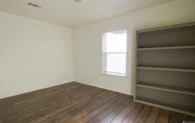 25090 D Hutchinson Rd, Holden, LA 70744