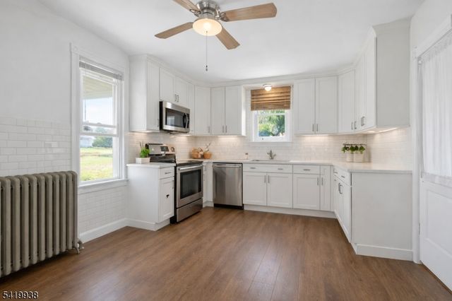 201 3rd Ave, Alpha Boro, NJ 08865