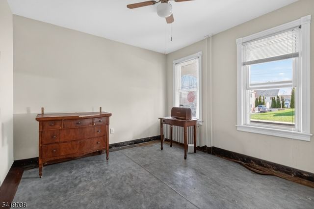 201 3rd Ave, Alpha Boro, NJ 08865