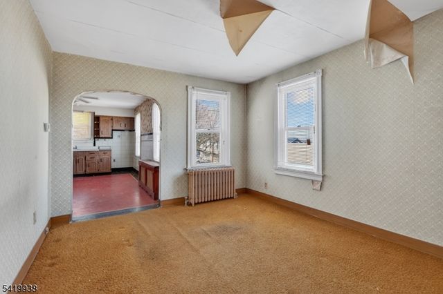 201 3rd Ave, Alpha Boro, NJ 08865